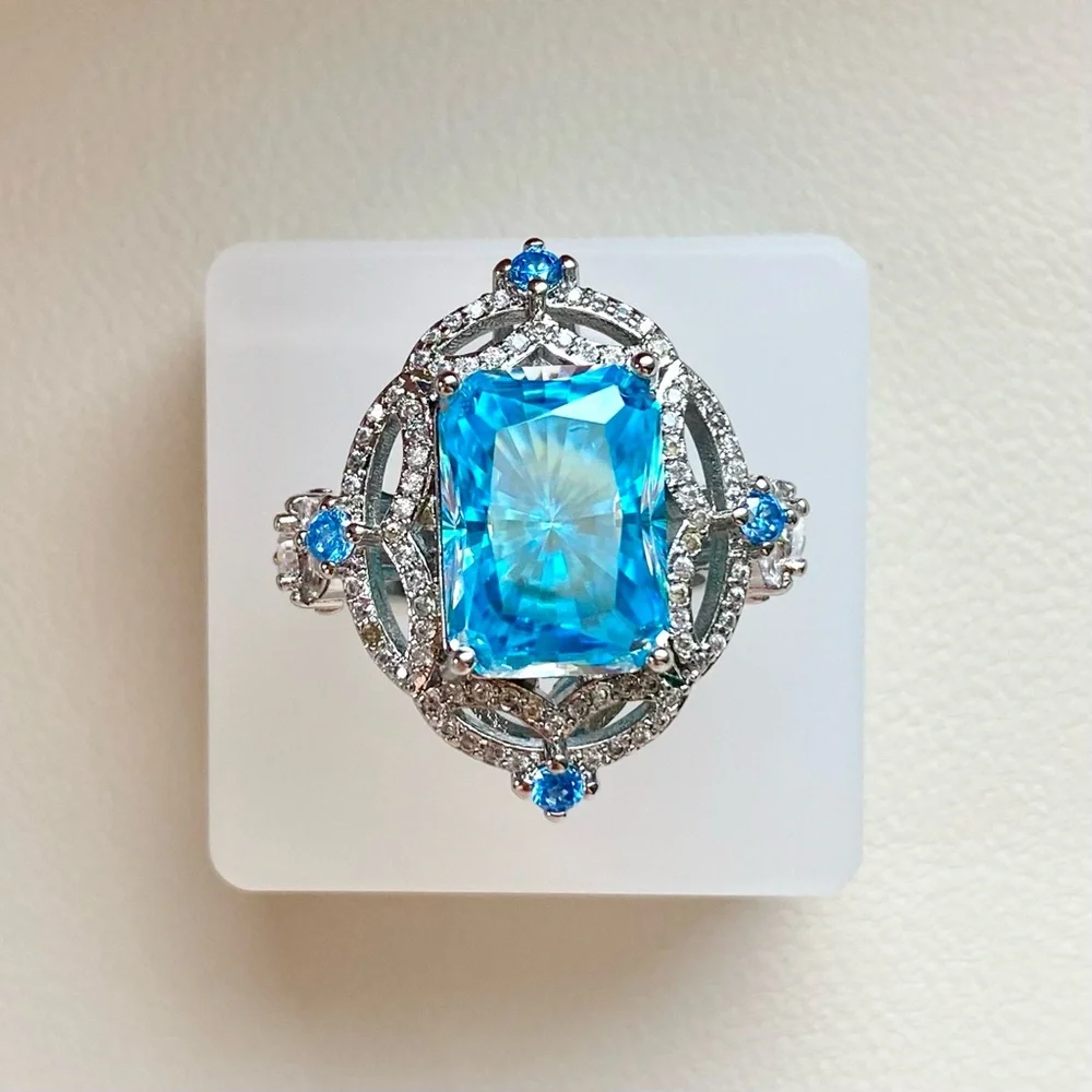 Blue Crystal Halo Ring
